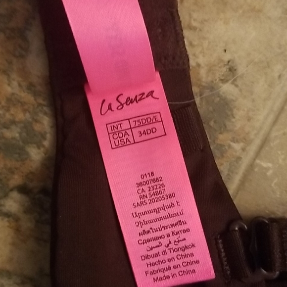 Maroon Beyond Sexy Bra- NWT - Picture 2 of 4